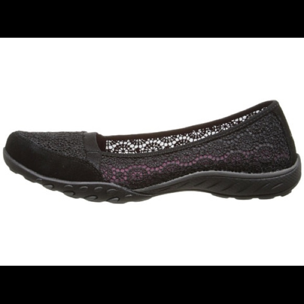 Skechers Breathe Easy Pretty Factor Black Shoes